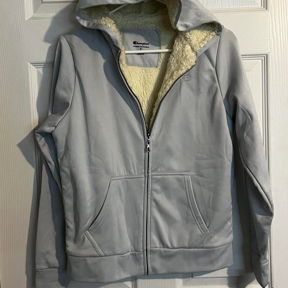 NWT Champion gray zip-up hoodie with fleece lining